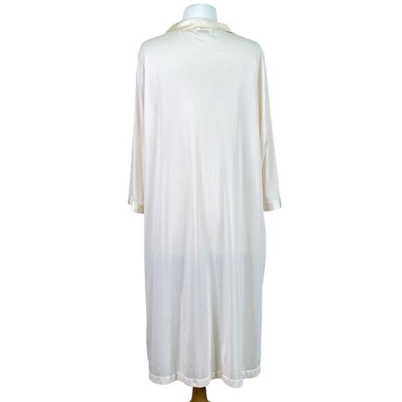 Vintage Vanity Fair Nylon Robe Size Large - Picture 2 of 6